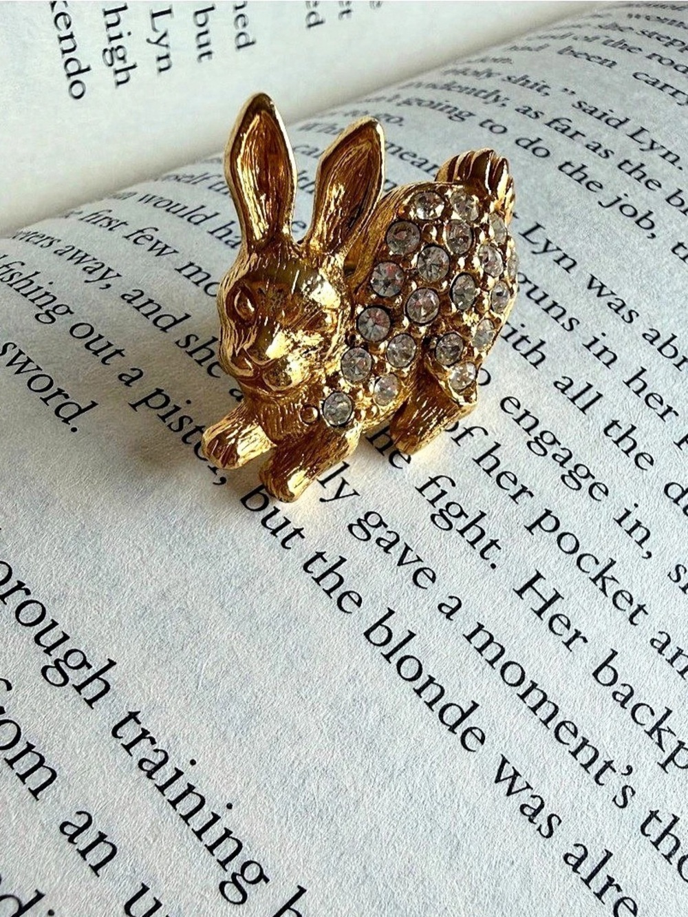 Rabbit Rhinestone Brooch in Gold